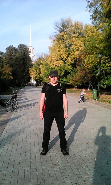 Виталий Жариков