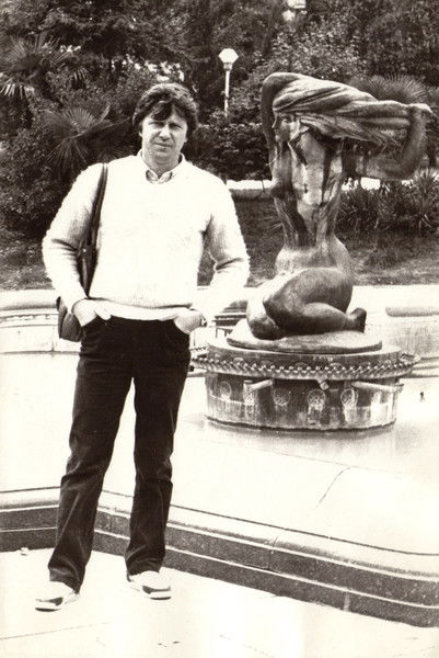 Леонид Петров