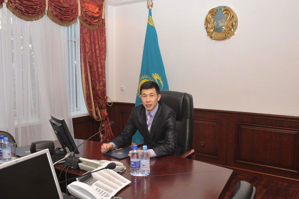 Алтынбек *******