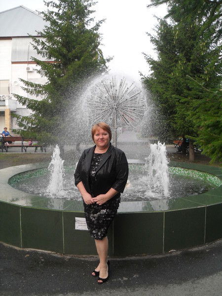 Наташа Исламова