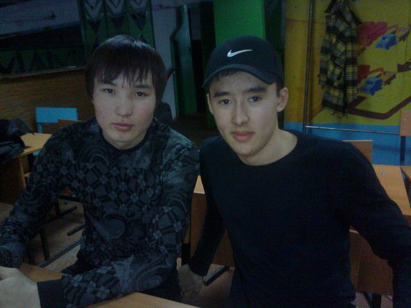 Азамат Мадешов