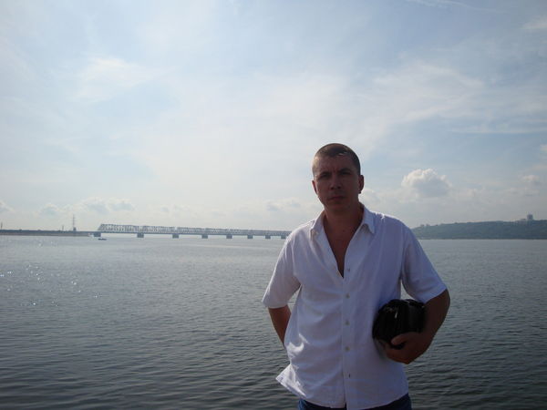 Александр Лобанов