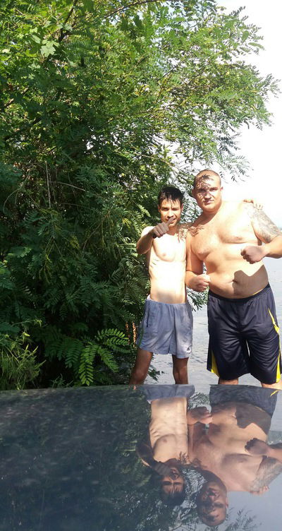 Арон Густаво