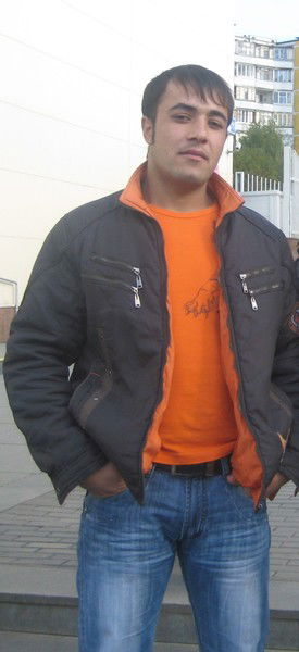 Хушкадам Назаршоев