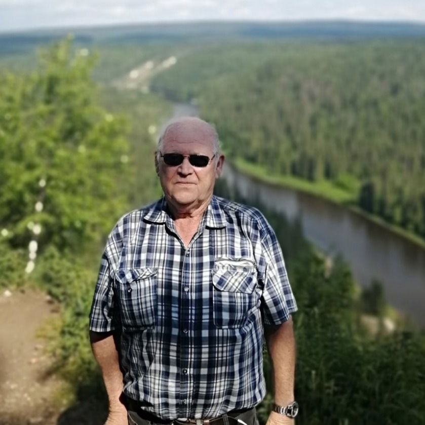 Владимир Карпов