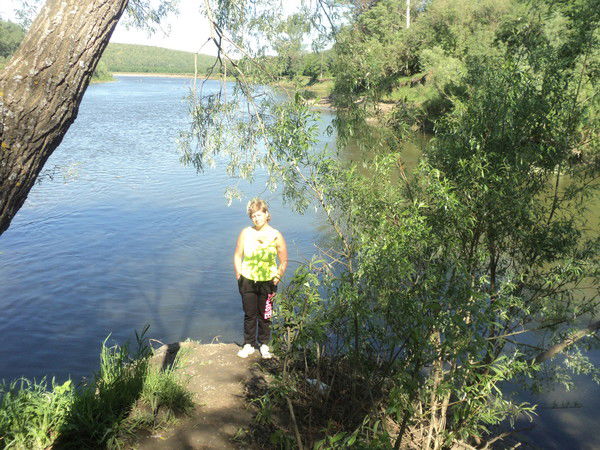 Лена Елисеева