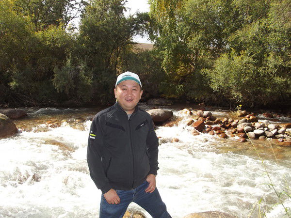 Сакен Оралбек