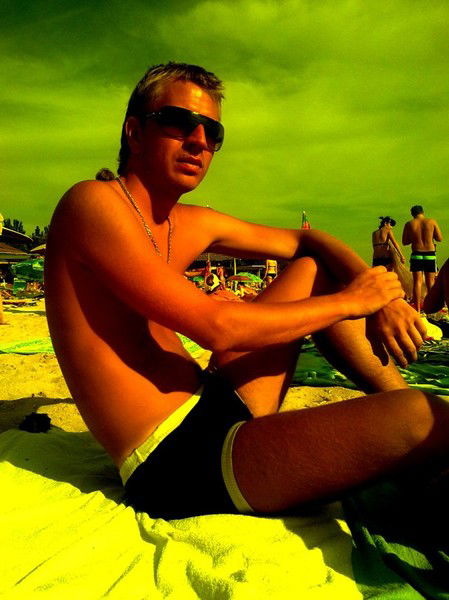 Неизвестно Неизвестно