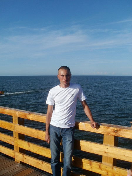 Денис Иванов