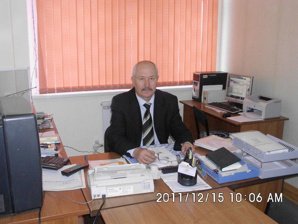 Алим Балапанов