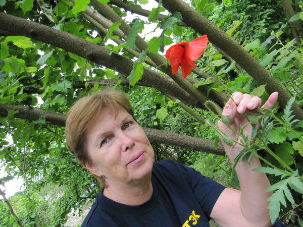 Людмила Хутова