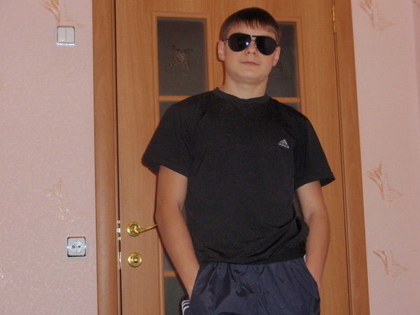 Андрей Баранов