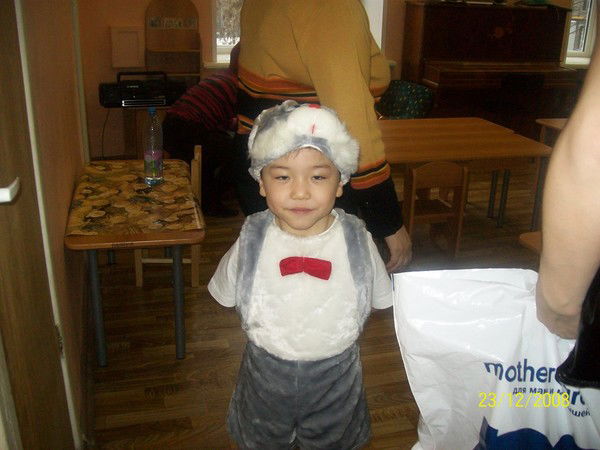 Алмазбек Азизбекович