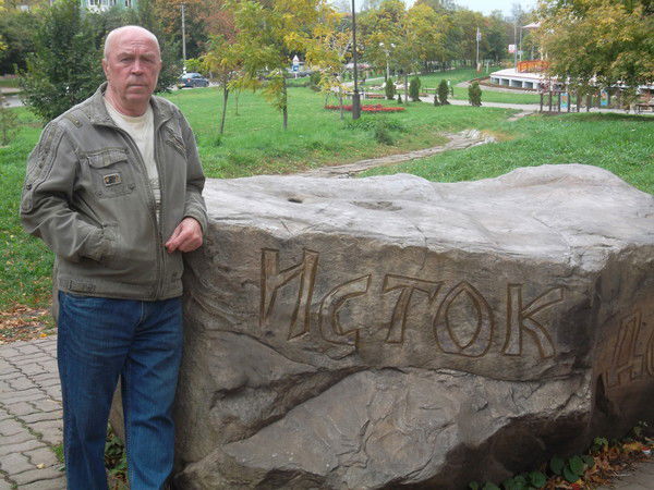 Владимир Демидов