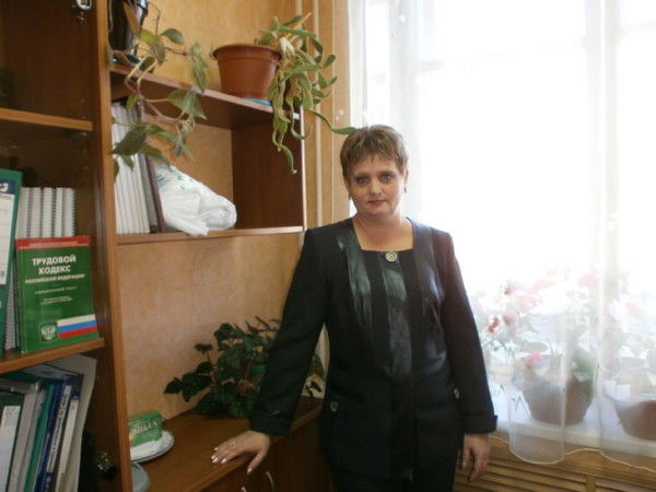 Елена Леонова