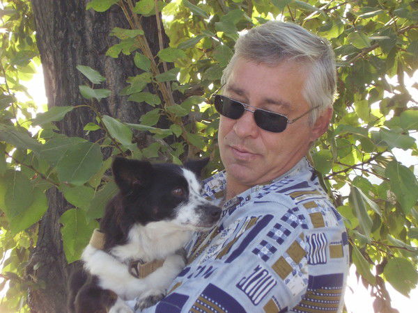 Михаил Иванов