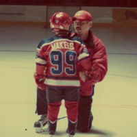 Женя Булатов