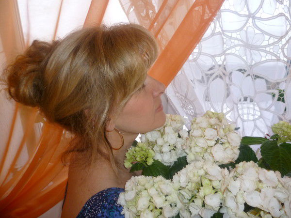 Елена Сафронова