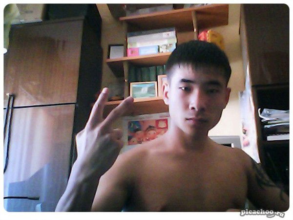 Василий Николаев