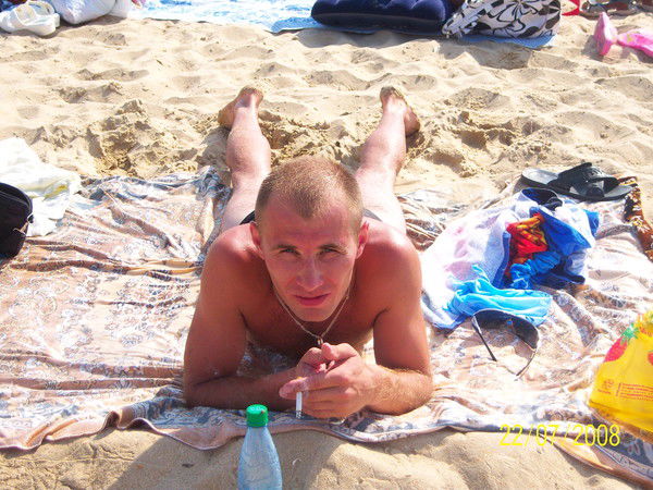 Денис Басов