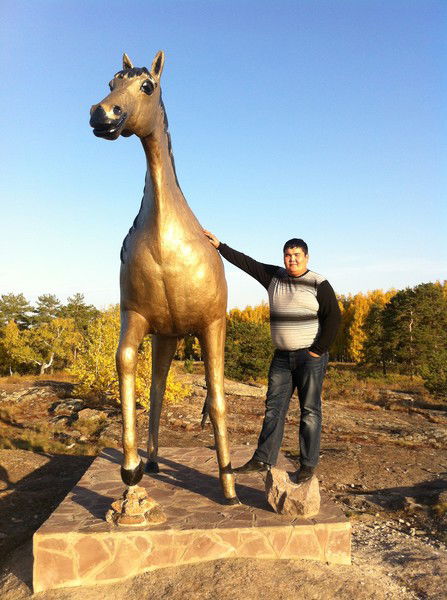 Дархан Ахтан