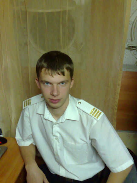 Александр Пономарев