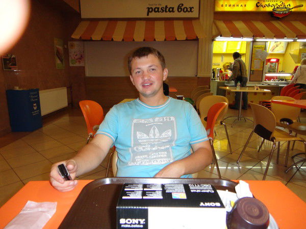 Александр Безматерных