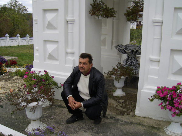 Виталий Лысуенко