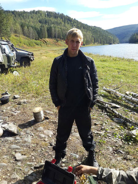 Костя Хлопцев