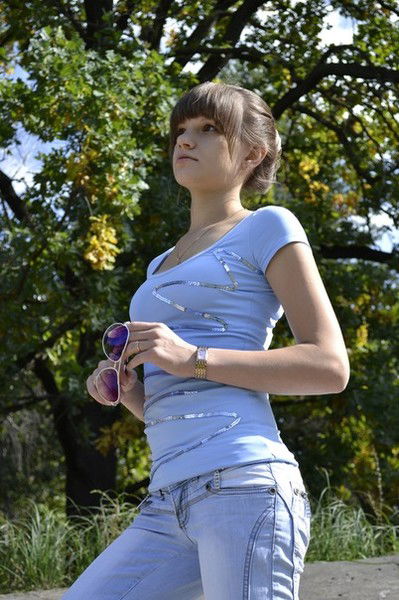 Олеся Попова