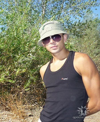 Виктор Ростов