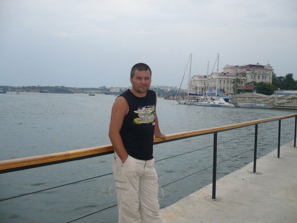 Валерий Конохов