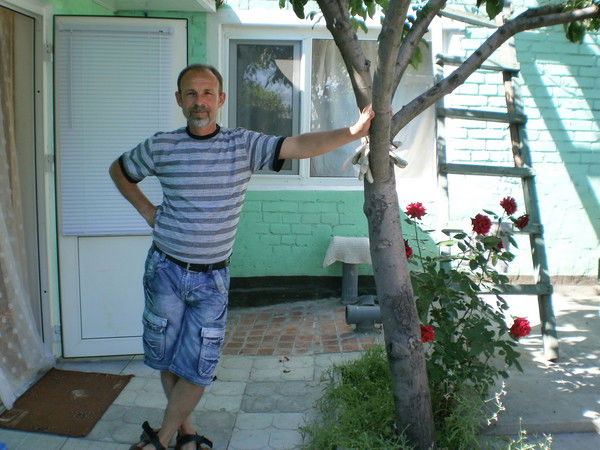 Александр Бондаренко