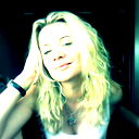 Yulia Aanstoot