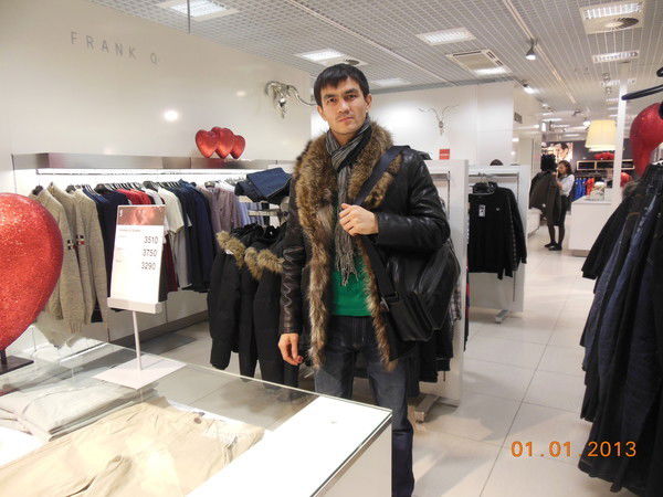 Камолиддин И