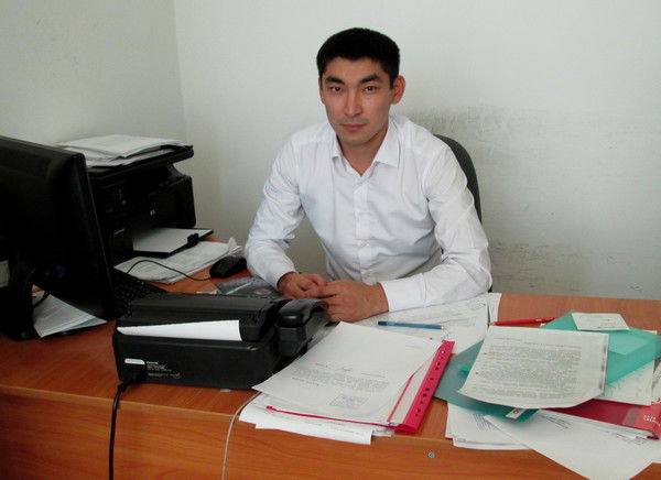 Самат Кuchmaguloв