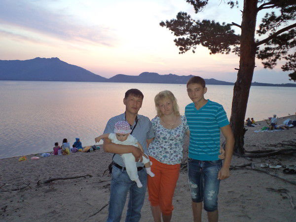 Нуркен Хусаинов