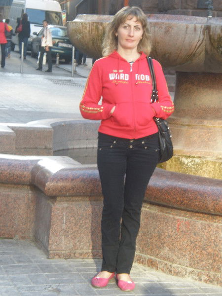 Лена Яхонтова