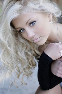 Елена Светлова