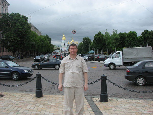 Володя Ломач