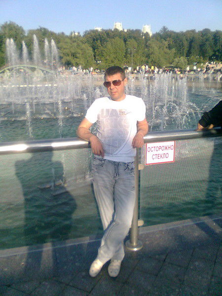 Александр Коваленко