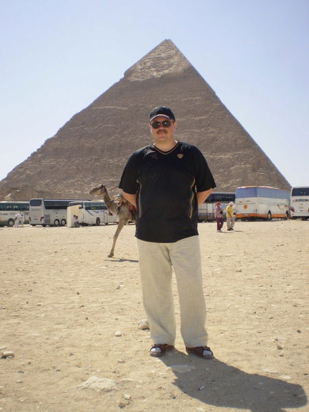 Олег Угоров