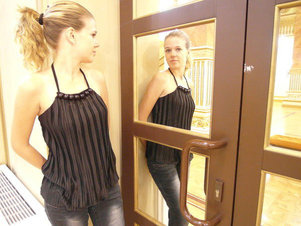 Любовь Коновалова