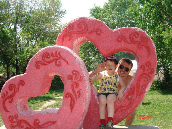 Роберт Степанов