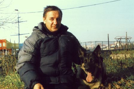 Владимир Петров