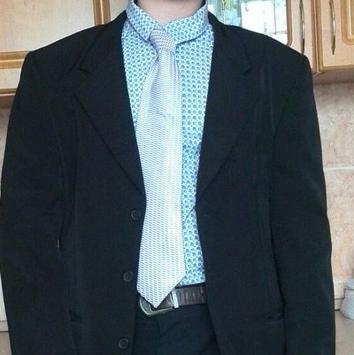 Илья Безмен