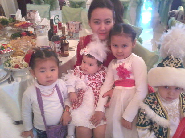 Айман Сариева