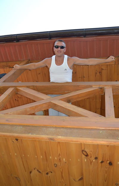 Юрий Иванов