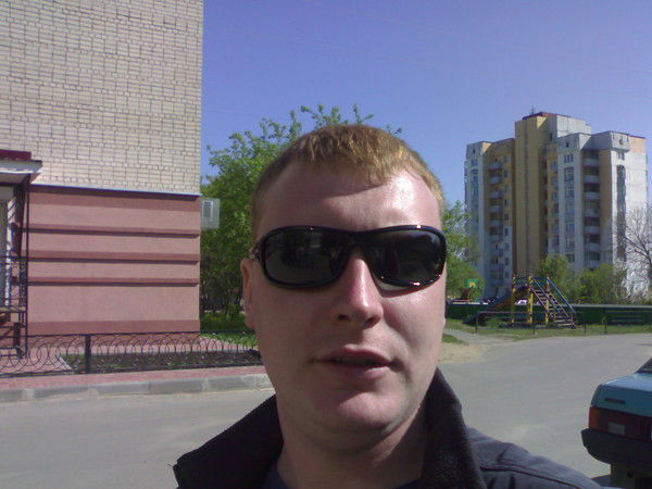 Александр Волков