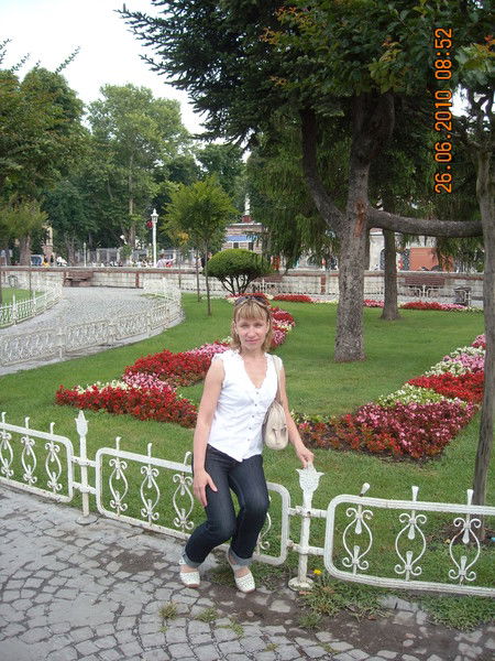 Елена Конькова